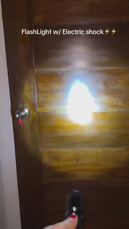 🛡 Linterna con Teiser 🥊